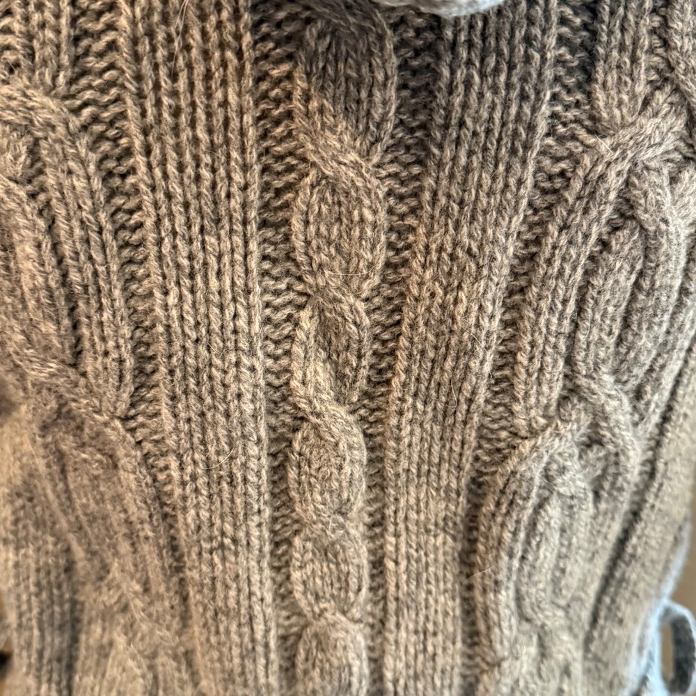 Abercrombie & Fitch Y2K Hooded Lambswool Brown Cardigan with Tie, Size Medium - Picture 7 of 15